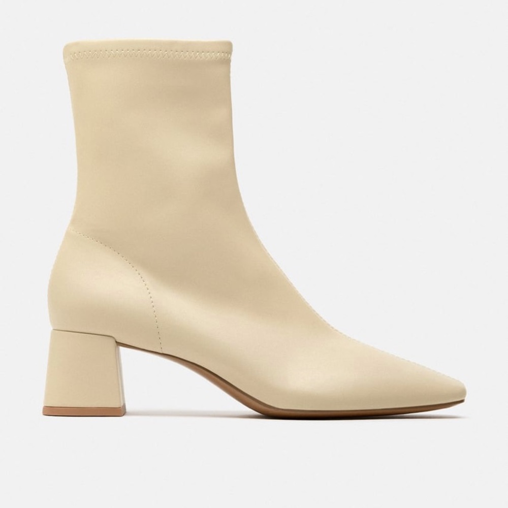 Zara cream booties, Brand new!!!! Size 10